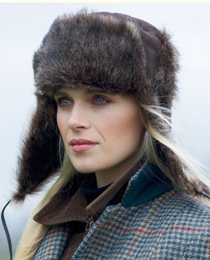 Brrr....it's cold out there - our 10 favourite cold weather accessories from bed socks to sheepskin gloves