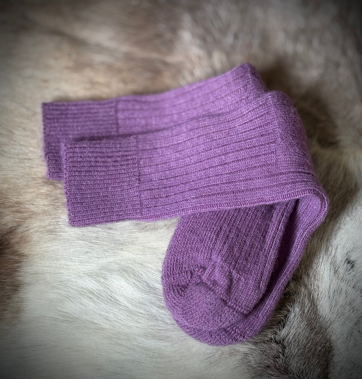 damson short ribbed alpaca socks fluffy background