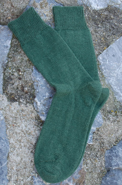 green alpaca everyday socks