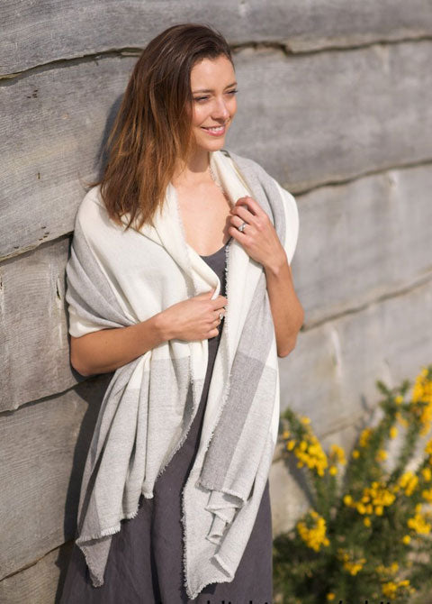 lightweight cashmere shawl